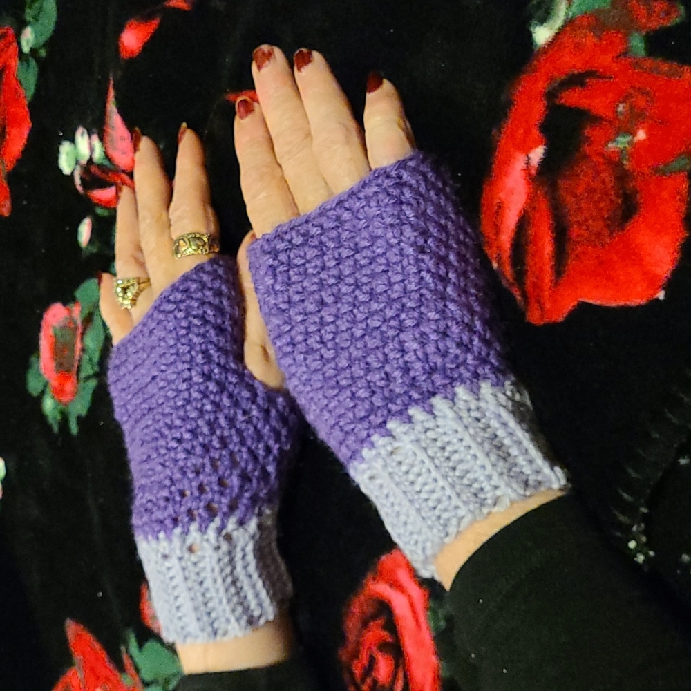 Winter Crochet Wrist warming Fingerless Gloves